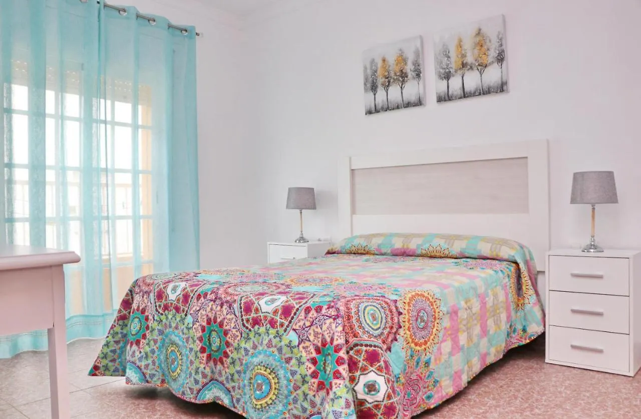 公寓 Apartamento Violeta 科尼尔-德拉弗龙特拉